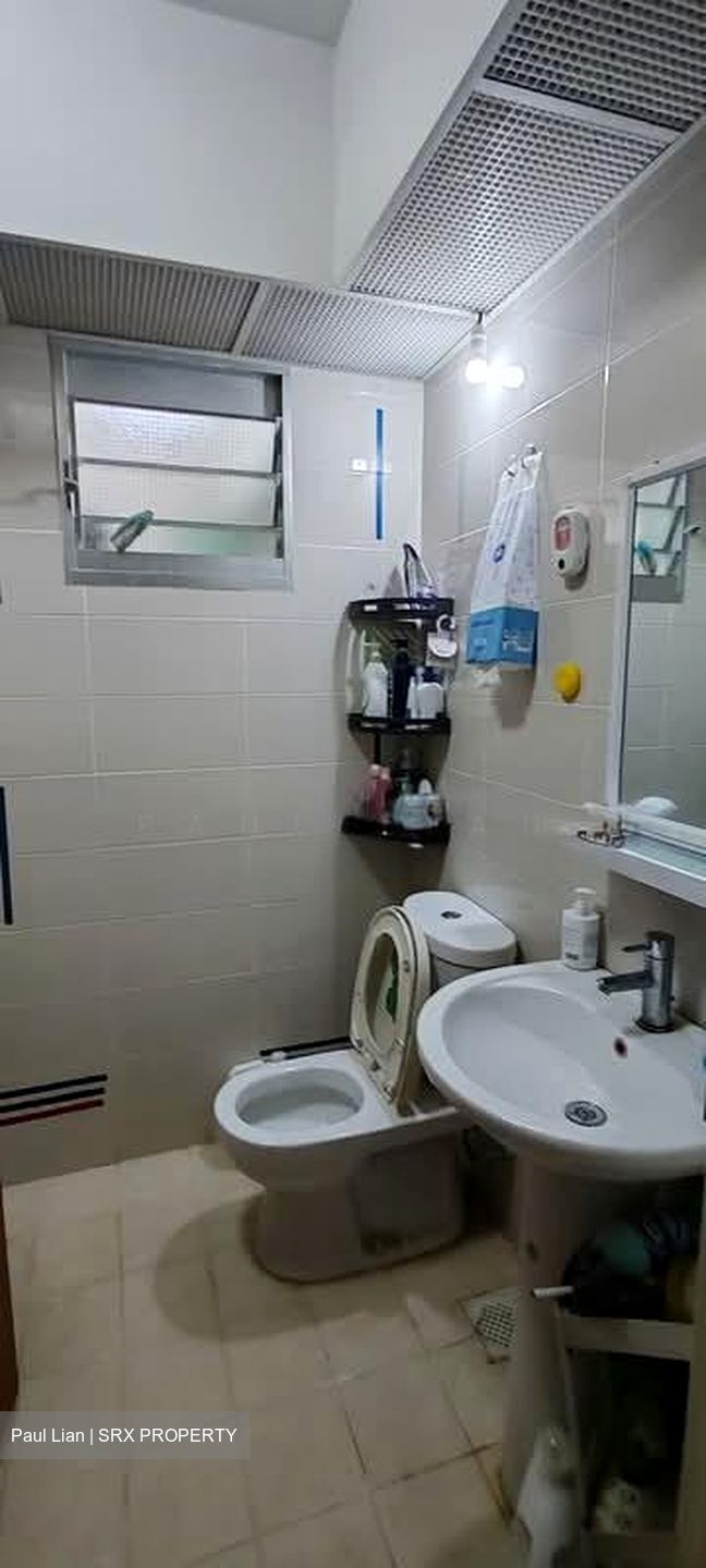 Blk 432B Vista Spring @ Yishun (Yishun), HDB 5 Rooms #553874581